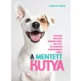 A képen A mentett kutya című könyv látható a háttérben egy kutyáját ölelő gazdival.